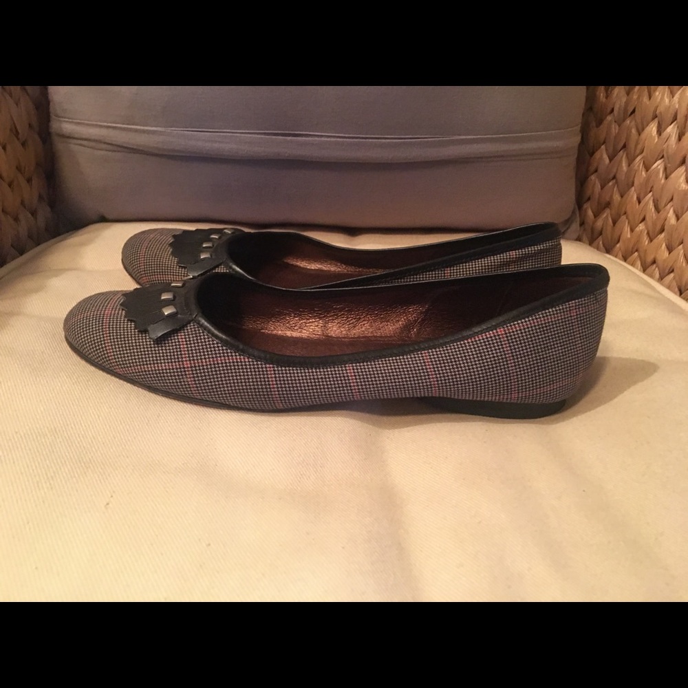 Cute Plaid Flat - image 4